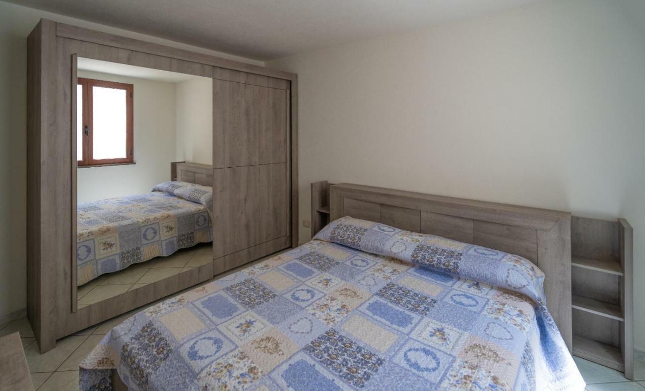 Tresnuraghes Appartamento Belvedere Sassos מראה חיצוני תמונה